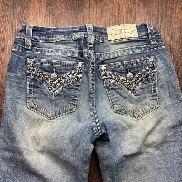Miss Me Mid-Rise Easy Straight Jeans Embellished Distressed Medium Wash Size 28 - Picture 4 of 13